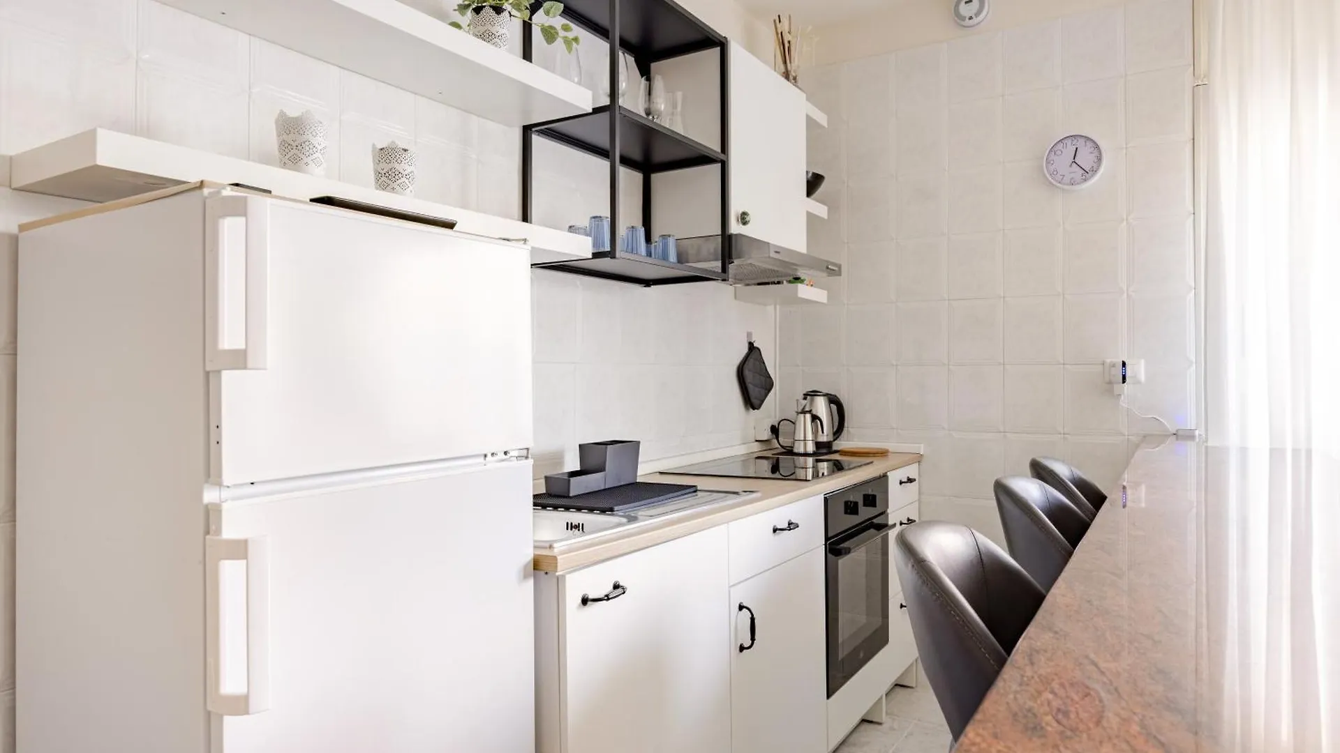 Villa Magnolia Apartments, Lago Di Garda 佩斯基耶拉德加达 0*,  意大利